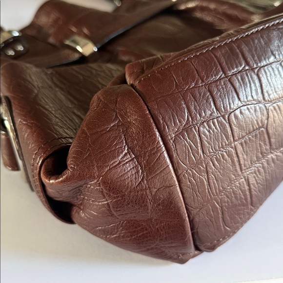 b. Makowsky Brown Shoulder Bag - Picture 7 of 10